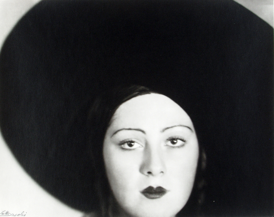 Lotte Jacobi, Niura Norskaya, 1929. Property of Preus museum collection.