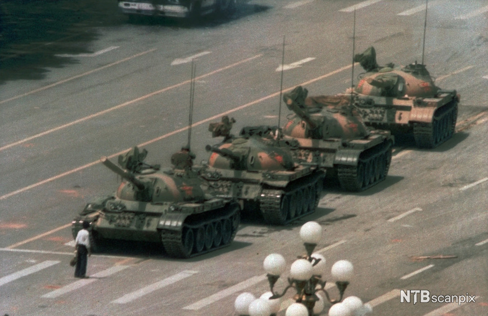 © Jeff Widener, Tank Man, 1989. AP / NTB Scanpix