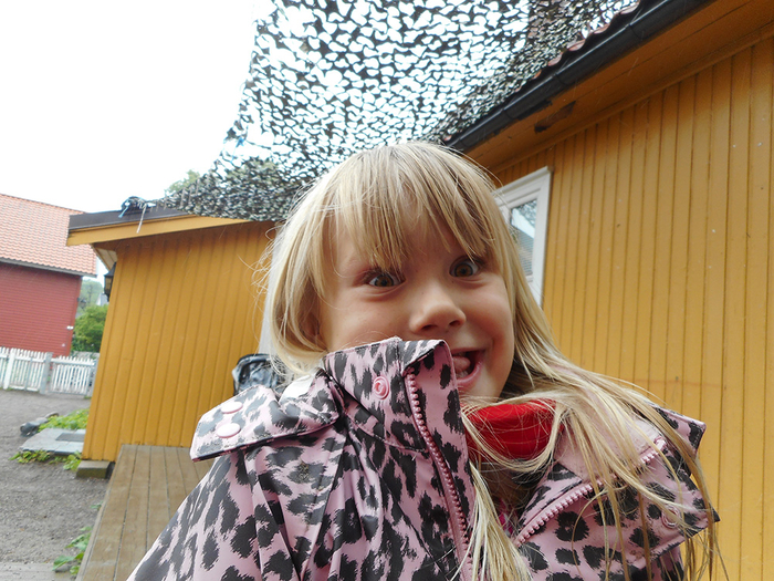 Olivia, er vennen min. Men Olivia skal ikke begynne på skolen.