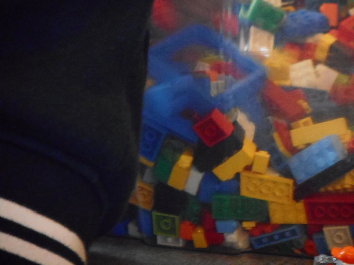 Jeg liker å leke med Lego, og å bygge ting