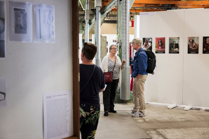 Fra Juryert utstilling på Fotografiets dag 2022 (foto: Ingrid Aas/Preus museum)